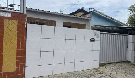 Casa com 2 dormitórios à venda, 200 m² por R$ 350.000 - Jaguaribe - João Pessoa/PB