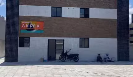 Apartamento com 2 dormitórios à venda por R$ 160.000,00 - Planalto Boa Esperança - João Pessoa/PB