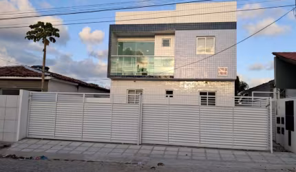 Apartamento com 2 dormitórios à venda por R$ 182.500,00 - Mangabeira - João Pessoa/PB