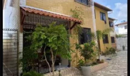 Casa com 3 dormitórios à venda por R$ 360.000 - Ernesto Geisel - João Pessoa/PB