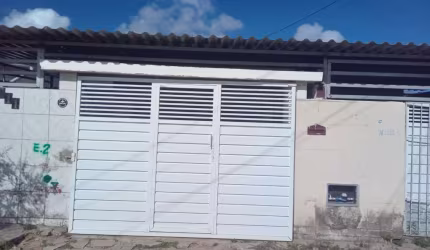 Casa com 3 dormitórios à venda por R$ 300.000 - José Américo de Almeida - João Pessoa/PB