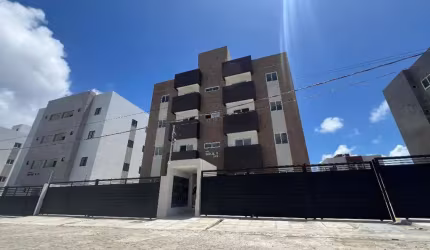 Apartamento com 2 dormitórios à venda por R$ 158.000,00 - Paratibe - João Pessoa/PB
