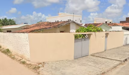 Casa com 3 dormitórios à venda por R$ 550.000,00 - Ernesto Geisel - João Pessoa/PB