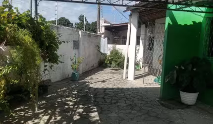 Casa com 4 dormitórios à venda por R$ 420.000,00 - Jaguaribe - João Pessoa/PB