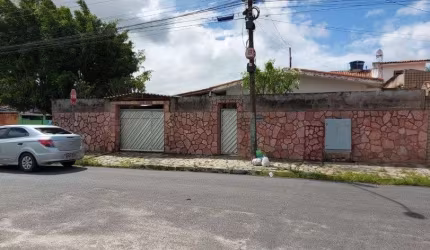 Casa com 2 dormitórios à venda por R$ 300.000,00 - Cristo Redentor - João Pessoa/PB
