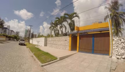 Casa com 3 dormitórios à venda, 400 m² por R$ 1.500.000,00 - Bessa - João Pessoa/PB