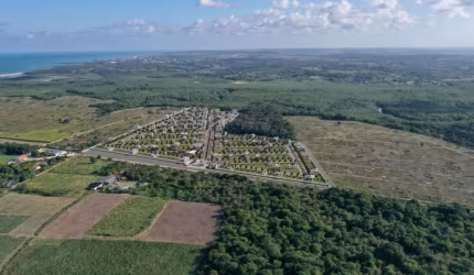 Terreno a venda próximo Praia do Sol.