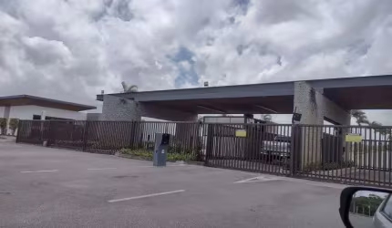 Casa com 4 dormitórios à venda, 353 m² por R$ 1.300.000 - Aeroporto - Bayeux/PB