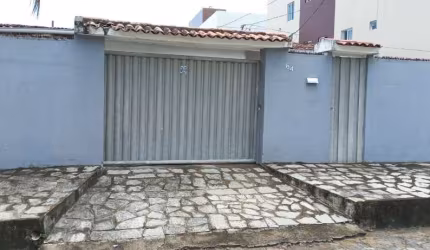 Casa com 3 dormitórios à venda, 120 m² por R$ 360.000 - Ernesto Geisel - João Pessoa/PB