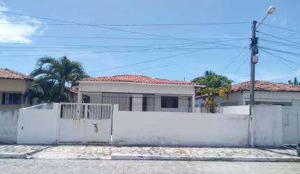 Casa com 3 dormitórios à venda por R$ 300.000,00 - Muçumagro - João Pessoa/PB