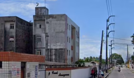 Apartamento com 3 dormitórios à venda, 76 m² por R$ 170.000 - José Américo de Almeida - João Pessoa/PB