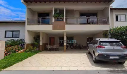 Casa com 4 dormitórios à venda, 270 m² por R$ 1.650.000,00 - Aeroporto - Londrina/PR