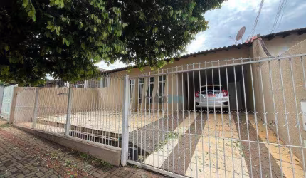 Casa com 3 dormitórios para alugar, 150 m² por R$ 3.800,00/mês - Jardim Presidente - Londrina/PR