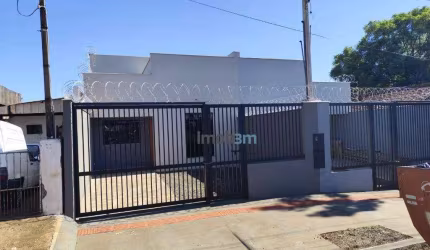 Casa com 3 dormitórios à venda, 91 m² por R$ 352.000 - Leonor - Londrina/PR