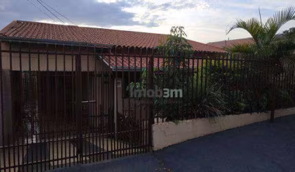 Casa com 3 dormitórios à venda, 200 m² por R$ 240.000,00 - Conjunto Habitacional Violim - Londrina/PR