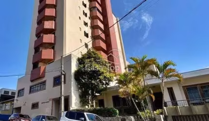 Apartamento semimobiliado à venda Edifício Madrid - Centro