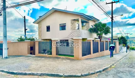 Casa à venda Neves