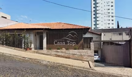 Casa à venda Centro