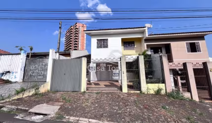Sobrado semimobiliado à venda Oficinas