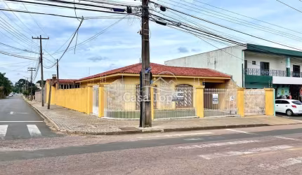 Imóvel comercial à venda Uvaranas