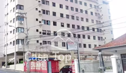 Apartamento semimobiliado à venda Edifício Vitória Régia - Centro