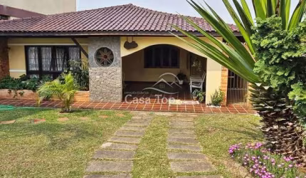 Casa à venda Centro