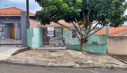 Casa à venda no Jardim Gianna - Neves
