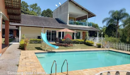Casa à venda, 270 m² por R$ 1.501.000,00 - Condomínio Lagoinha - Jacareí/SP