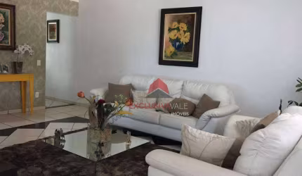 Casa com 3 dormitórios à venda, 180 m² por R$ 780.000,01 - Jardim Satélite - São José dos Campos/SP