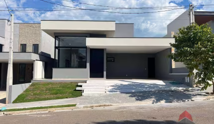 Casa com 3 dormitórios à venda, 150 m² por R$ 890.000,00 - Condomínio Terras do Vale - Caçapava/SP