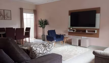 Linda Casa com 03 dormitórios à venda, 172 m² por R$ 640.000 - Jardim Terras de São João - Jacareí/SP