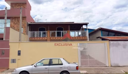 Casa com 5 dormitórios à venda, 232 m² por R$ 980.000,00 - Centro - Caraguatatuba/SP