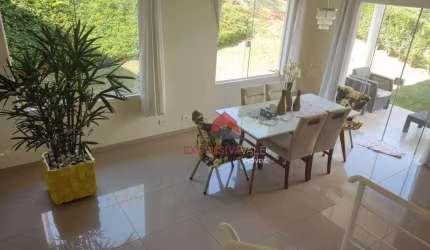 Casa com 3 Suítes à venda, 300 m² por R$ 1.550.000 - Parque Mirante Do Vale - Jacareí/SP