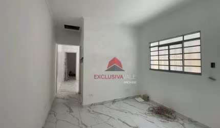 Casa com 2 dormitórios à venda, 80 m² por R$ 300.000,00 - Jardim Santa Maria - Jacareí/SP