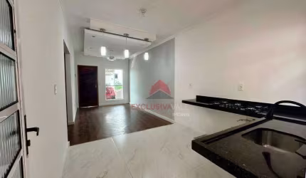Casa com 2 dormitórios à venda, 65 m² por R$ 317.000,00 - Jardim Coleginho - Jacareí/SP