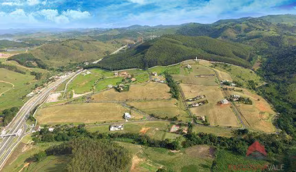 Terreno à venda, 1479 m² por R$ 400.000,00 - Village Parahybuna - Paraibuna/SP