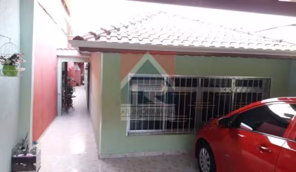 Casa à venda no bairro Jardim das Maravilhas - Santo André/SP