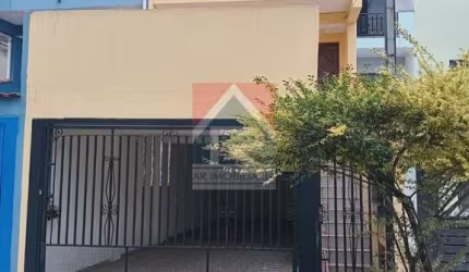 Casa à venda no bairro Parque Oratório - Santo André/SP