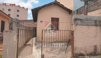Casa para alugar no bairro Bangú - Santo André/SP