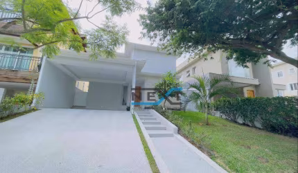 Casa com 3 dormitórios à venda, 300 m² por R$ 2.500.000,00 - Residencial Valville 1 - Santana de Parnaíba/SP