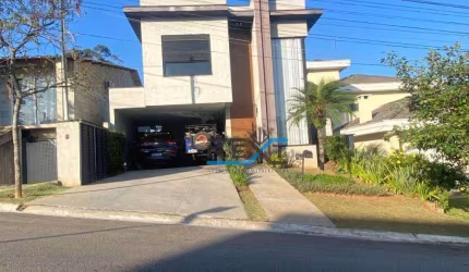 Casa com 5 dormitórios à venda, 290 m² por R$ 2.390.000 - Condomínio New Ville - Santana de Parnaíba/SP