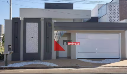 Casa com 3 dormitórios à venda, 160 m² por R$ 920.000,00 - Parque Universitário - Americana/SP