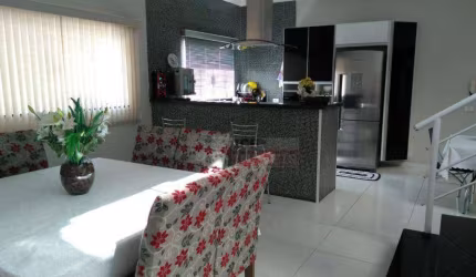 Casa com 3 dormitórios à venda, 250 m² por R$ 600.000,00 - Residencial Furlan - Santa Bárbara D'Oeste/SP