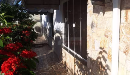 Casa com 3 dormitórios à venda por R$ 680.000 - Conserva - Americana/SP