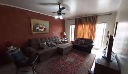Nobre Casa com 04 Dormitórios à venda, 430 m² por R$ 899.990 - Nova Odessa/SP