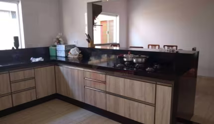 Casa com 2 dormitórios à venda, 244 m² por R$ 550.000,00 - Residencial Boa Vista - Americana/SP