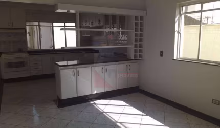 Lindo sobrado com 4 dormitórios (2 suites) à venda, 300 m² (de construção) por R$ 860.000 - Vila Cordenonsi - Americana/SP