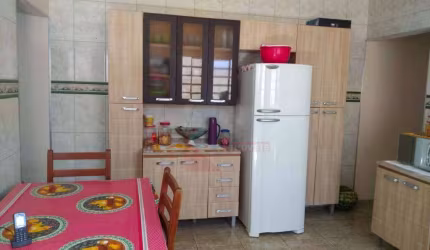 Casa com 2 dormitórios à venda, 120 m² por R$ 350.000 - Parque Nova Carioba - Americana/SP