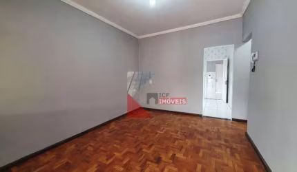 Casa com 3 dormitórios à venda, 300 m² por R$ 370.000 - Cidade Jardim II - Americana/SP