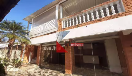 Casa com 4 dormitórios à venda, 289 m² por R$ 700.000,00 - Vila Santa Catarina - Americana/SP